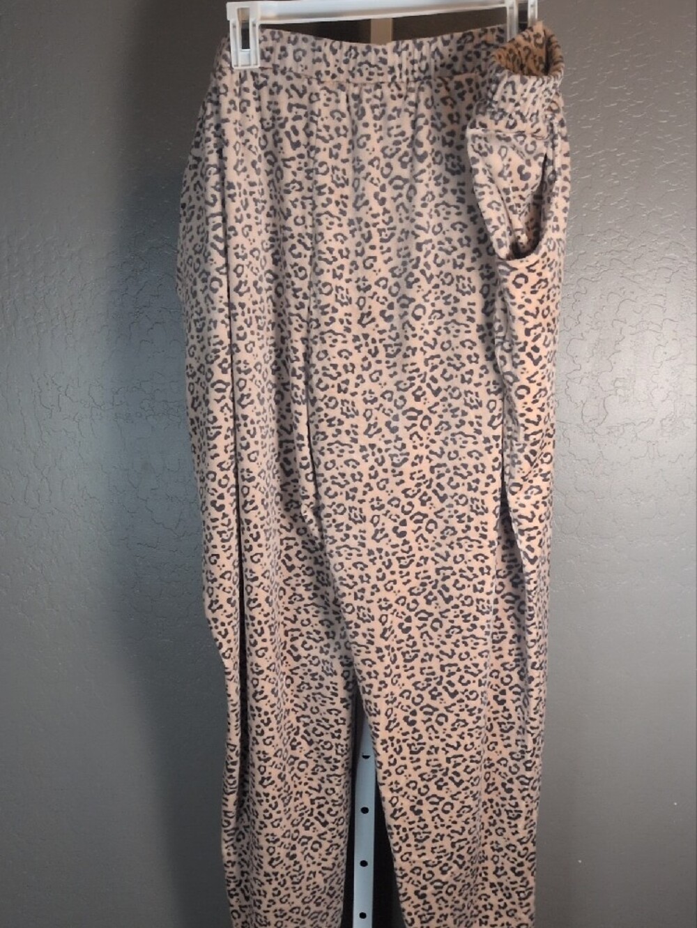 Muk Luks Velour Tan Leopard Long Sleeve Lounge PJs 3X Women's NWOT - Picture 8 of 8